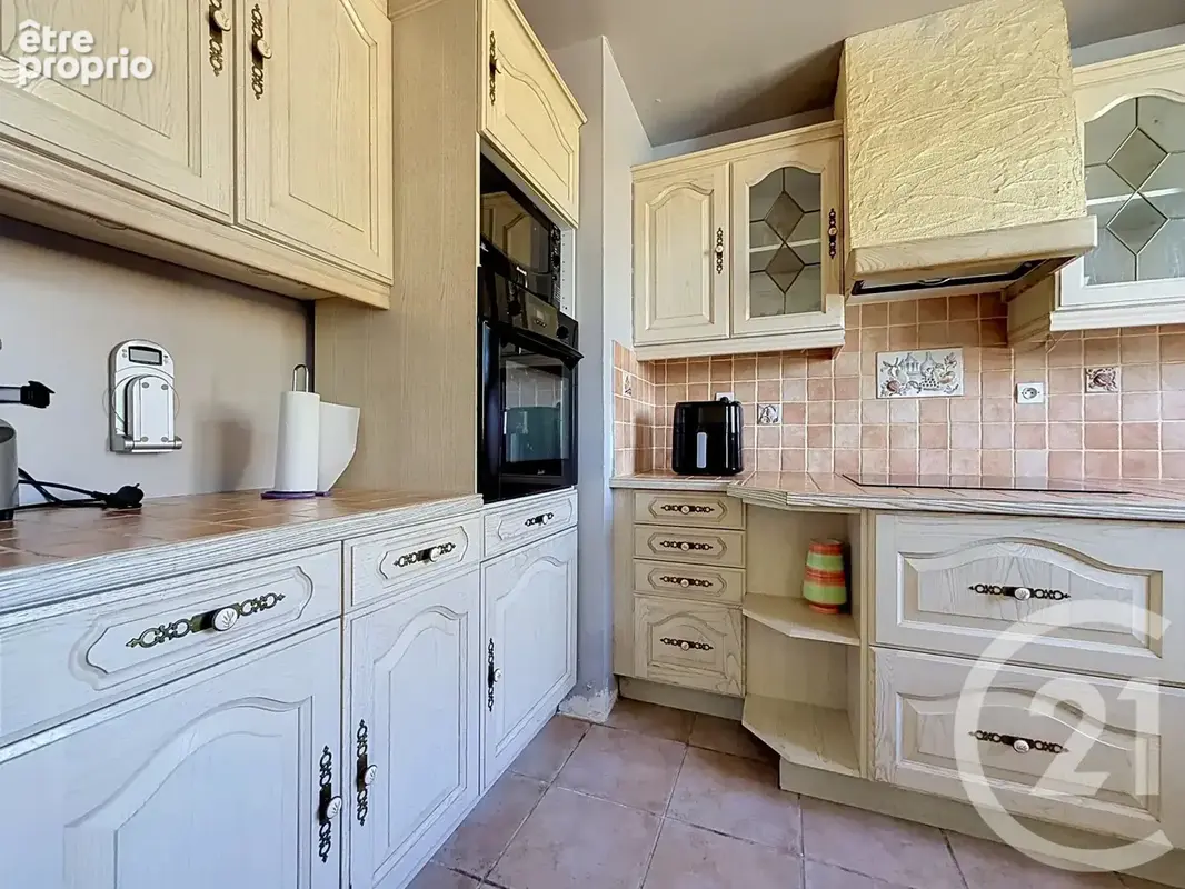 Maison 5 pièces 91 m² à vendre à Rampillon (77370) - photo 5
