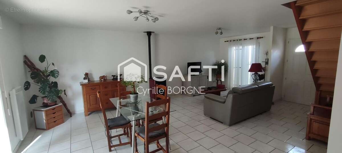 Photo 2 - Maison à SAVIGNE-SUR-LATHAN