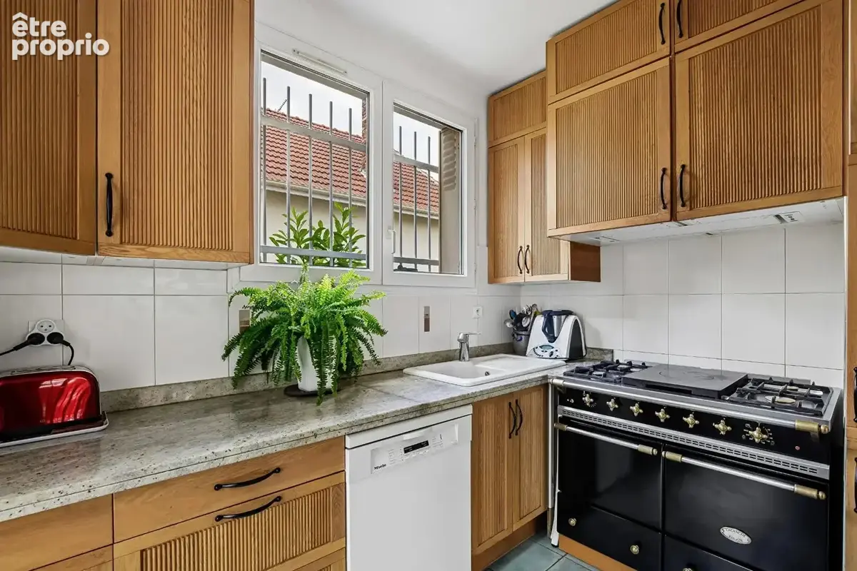 Bas de Chatou - Maison 169.35 m² au sol - 7 mn RER et centre ville - photo 9