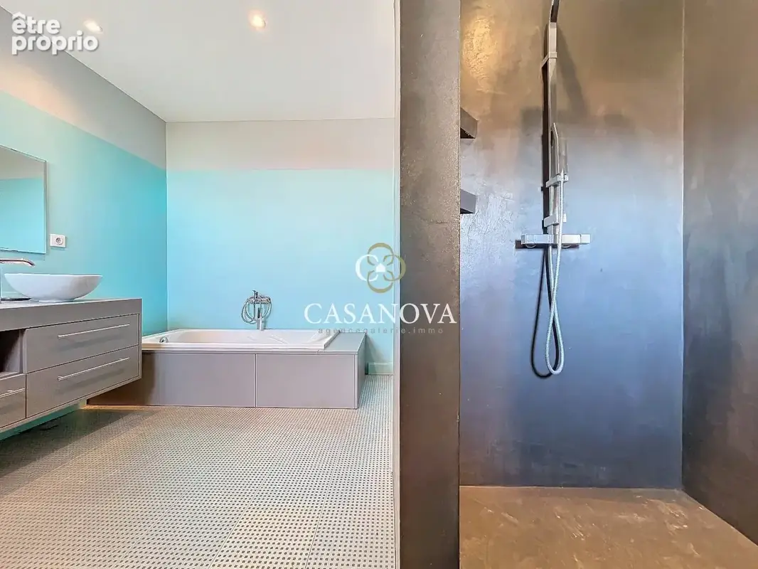BEZIERS Appartement duplex 330 m² avec terrasses et vue panoramique - photo 12