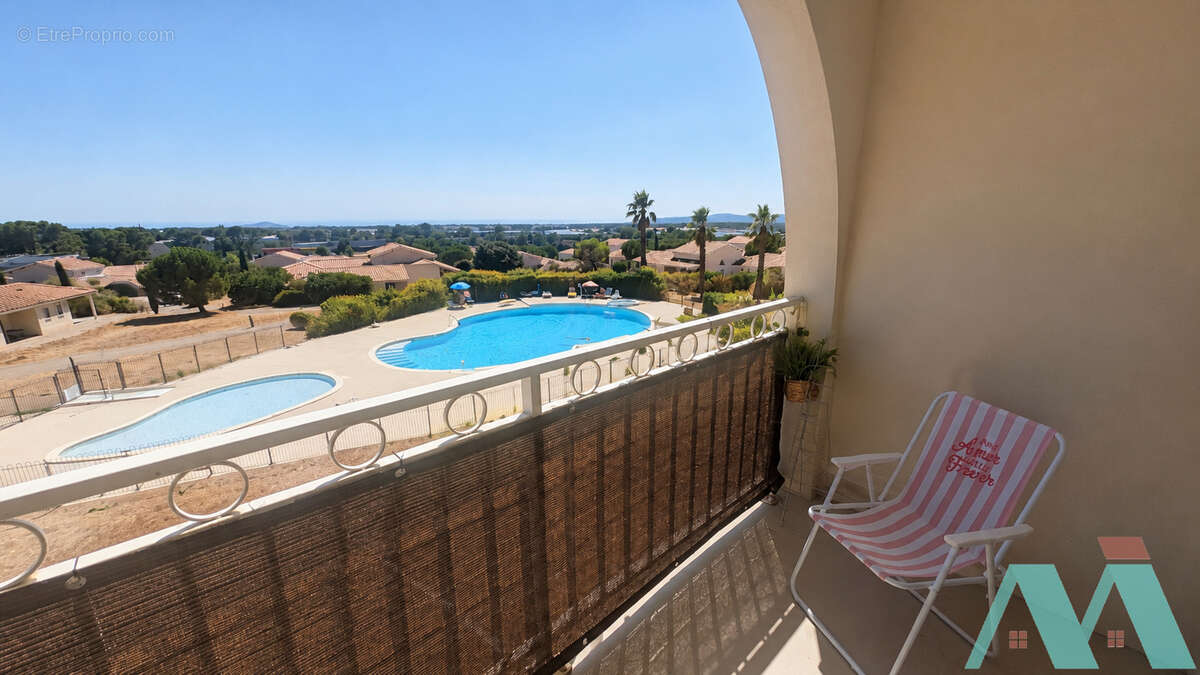 Studio meublé avec vue dégagée, piscine et fort potentiel locatif - photo 2