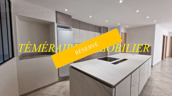 Appartement à MONNET-LA-VILLE