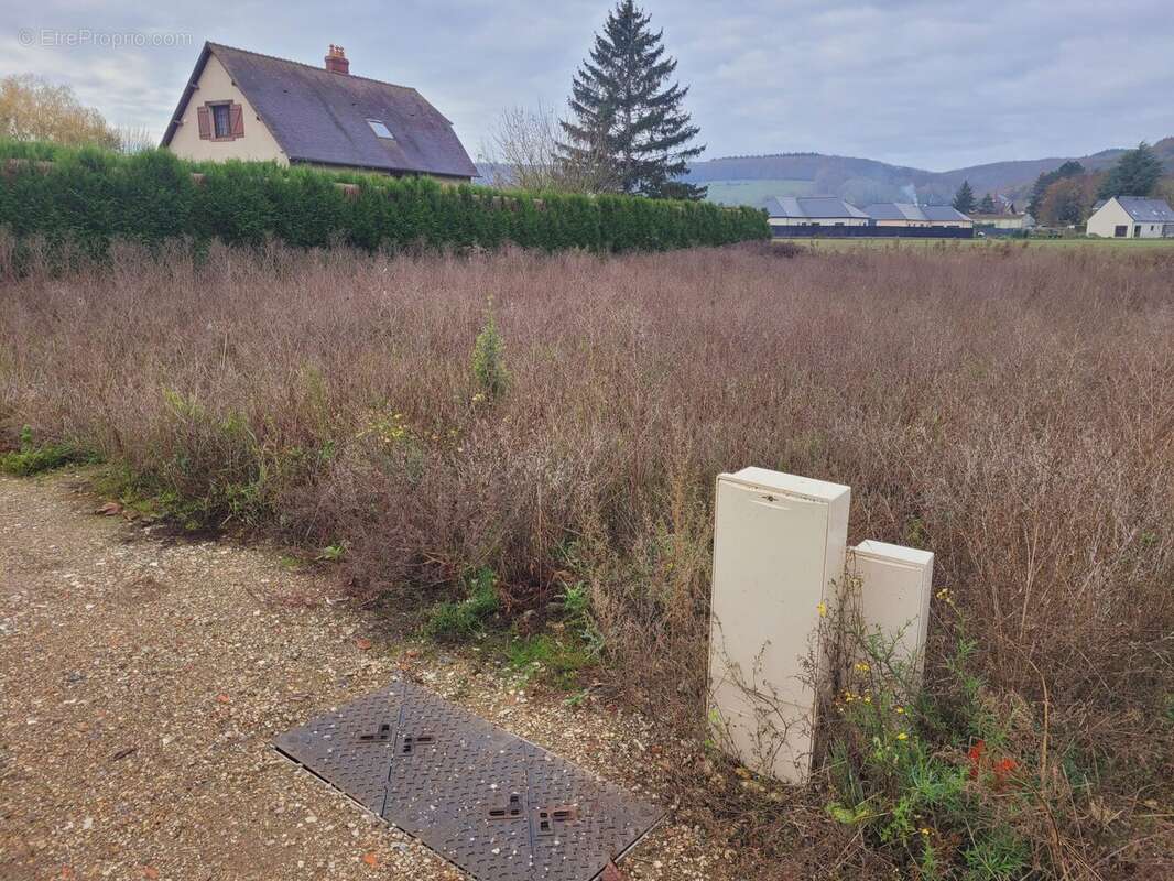 Terrain à HONDOUVILLE