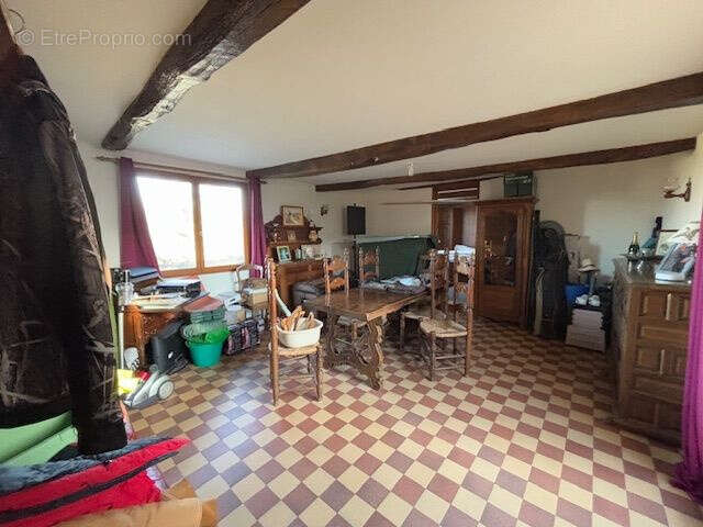Maison à WOIGNARUE