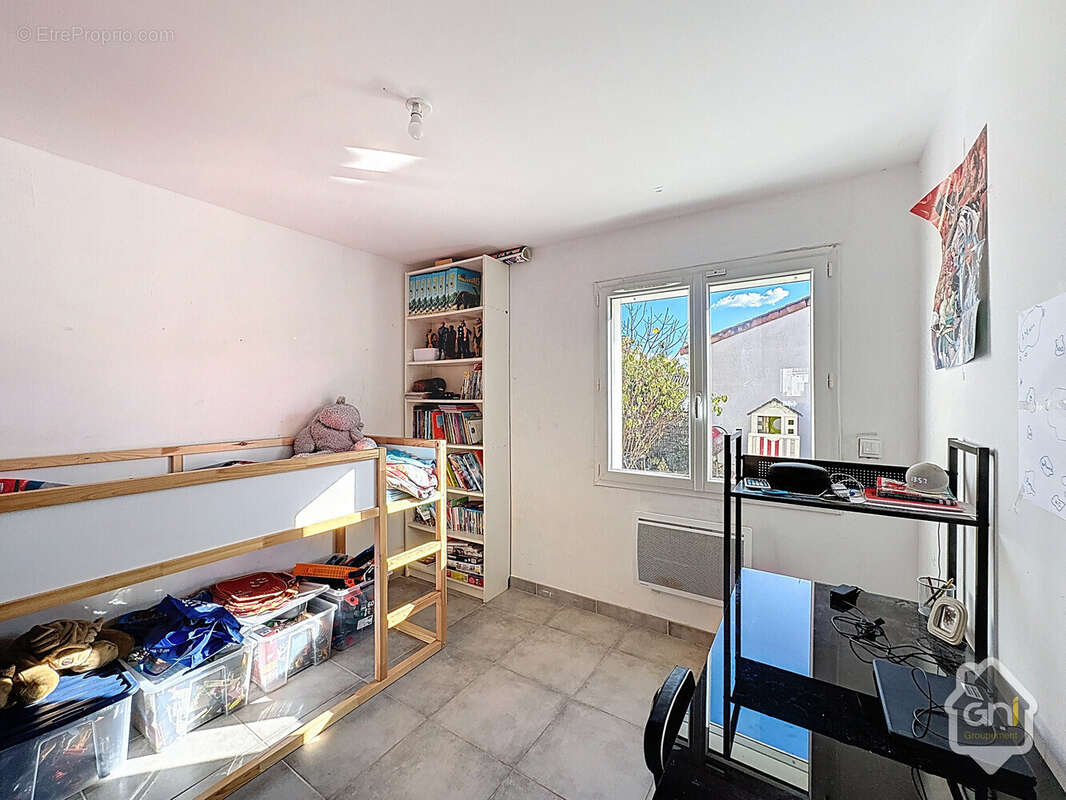 Maison T5 avec jardin et piscine. - photo 11