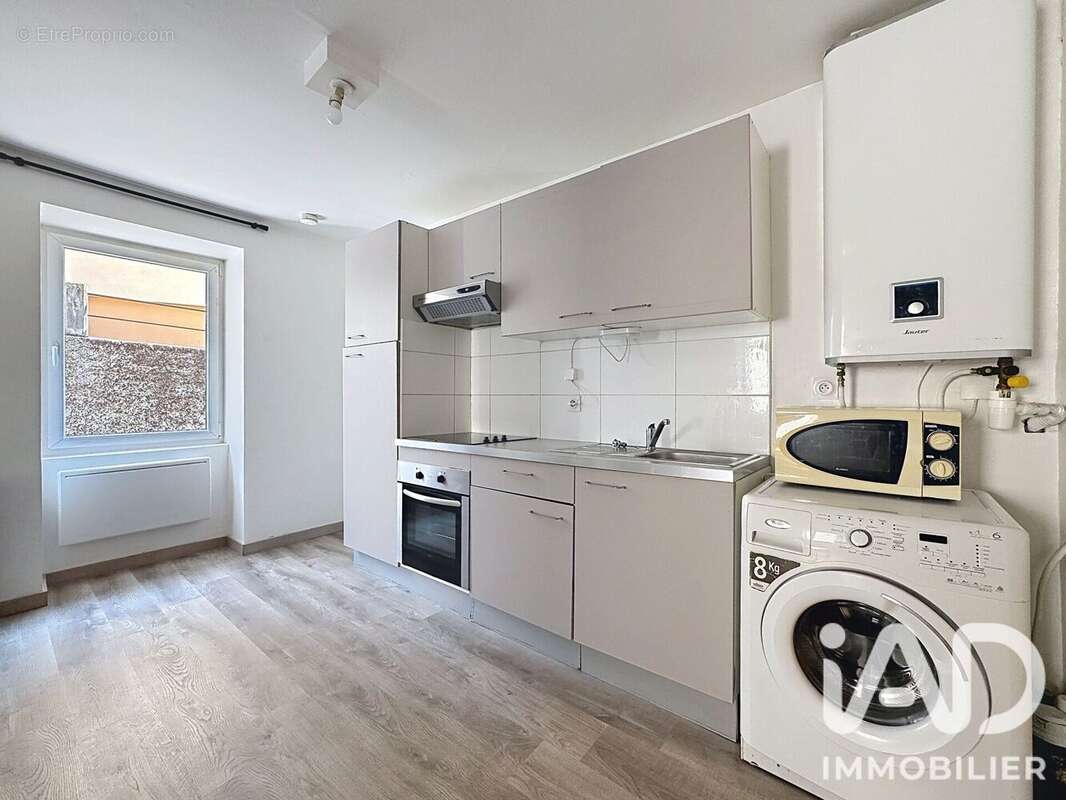 Appartement 47 m² à La Mouille  - photo 2