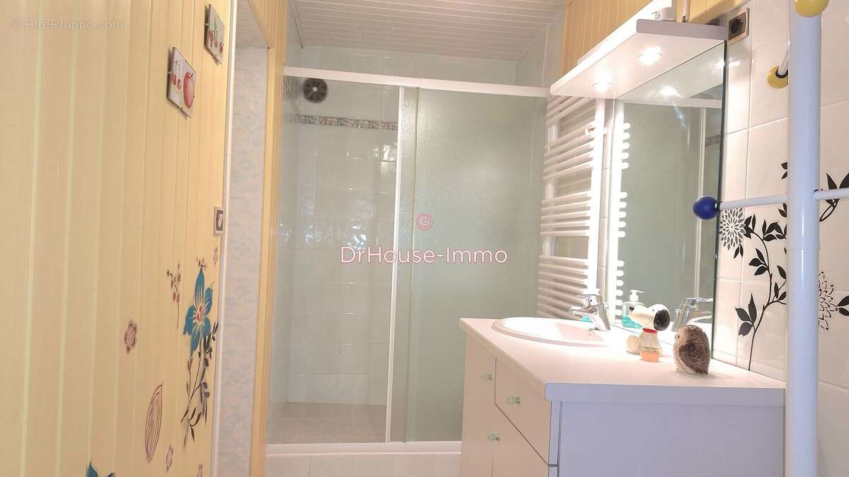 Maison à BOURG-DE-PEAGE