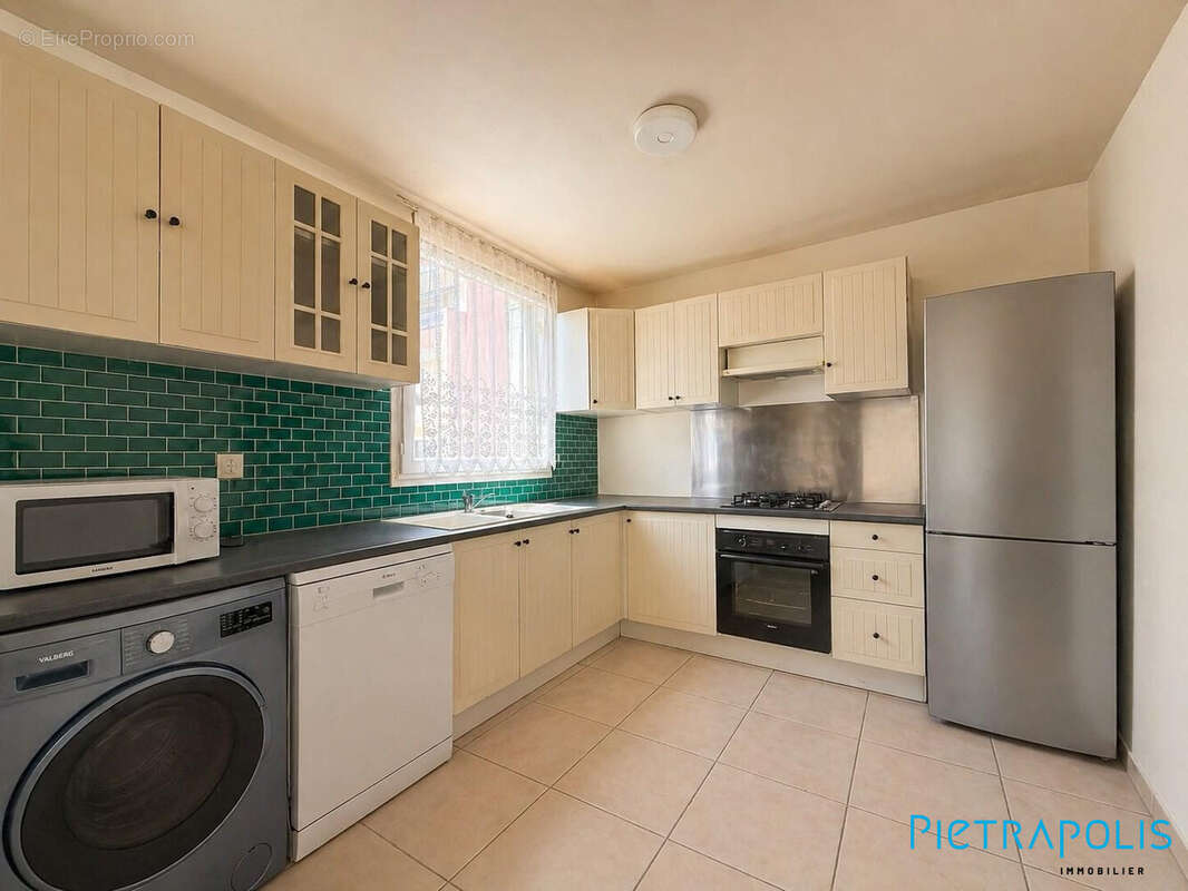 Appartement à RILLIEUX-LA-PAPE