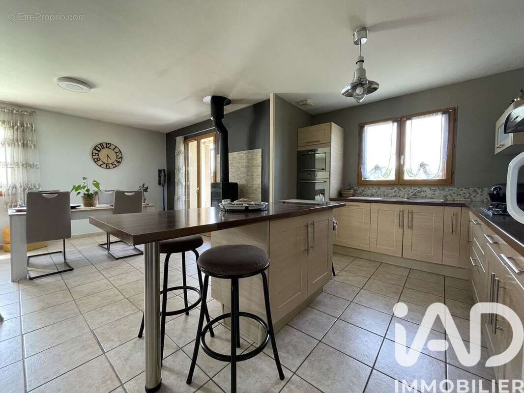 Photo 7 - Maison à IZEAUX