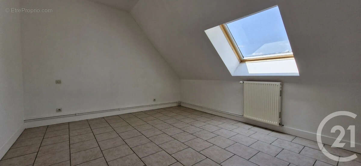 Maison 80 m² à Villebout  - photo 7
