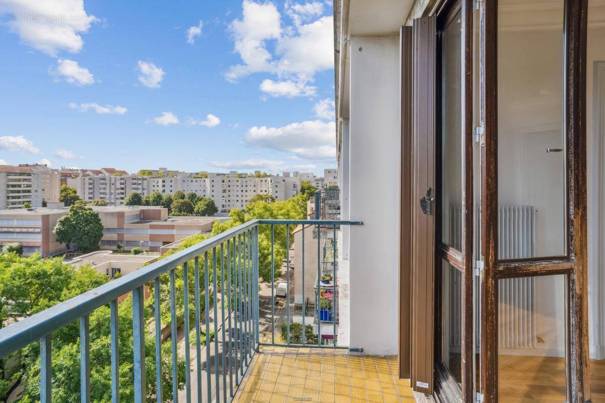 Appartement à LYON-3E