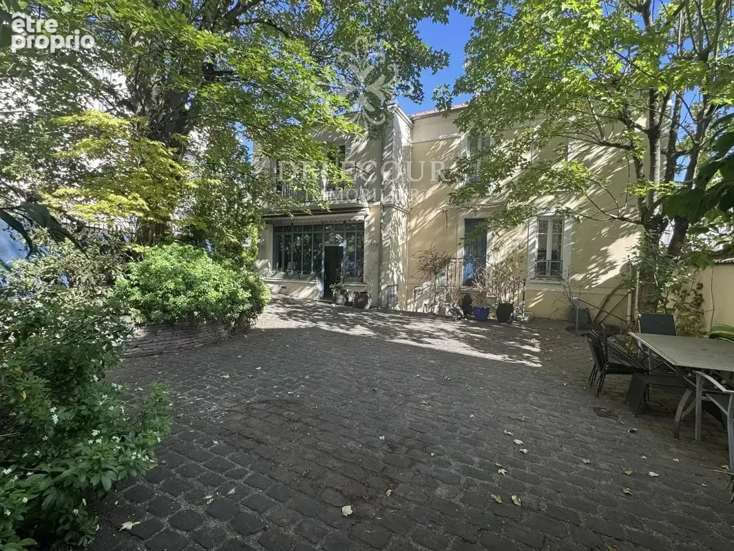 Photo Maison à Nogent-Sur-Marne au prix de 840 000€