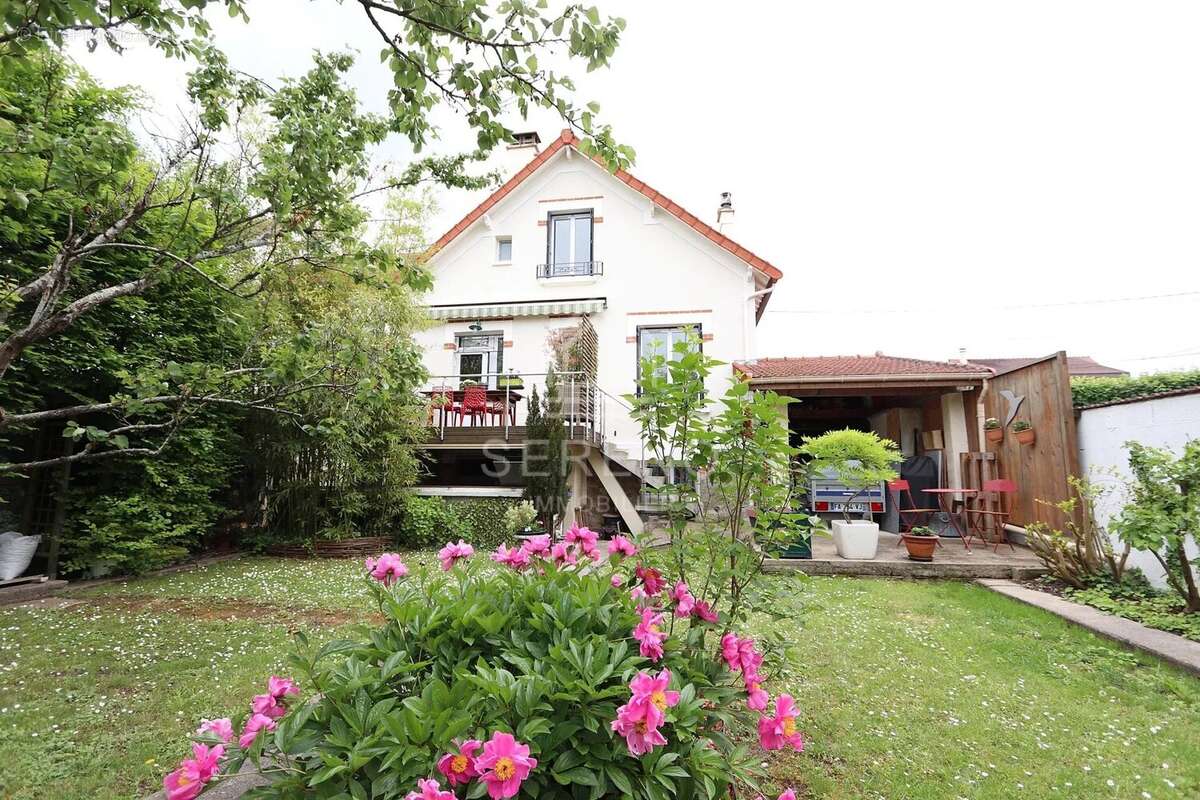 Maison à GOURNAY-SUR-MARNE