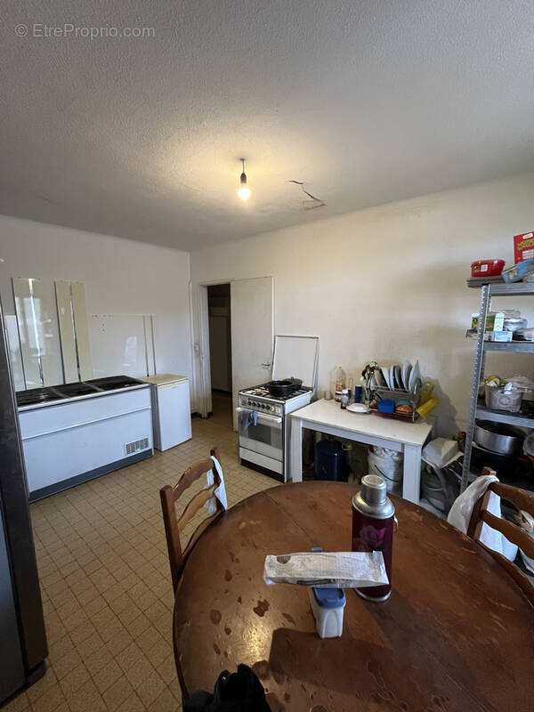 Appartement à MARSEILLE-3E