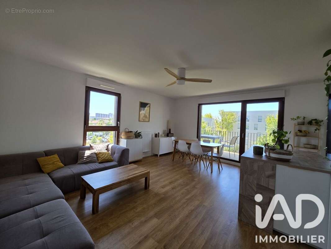 Appartement 87 m² à Le Bouscat  - photo 2