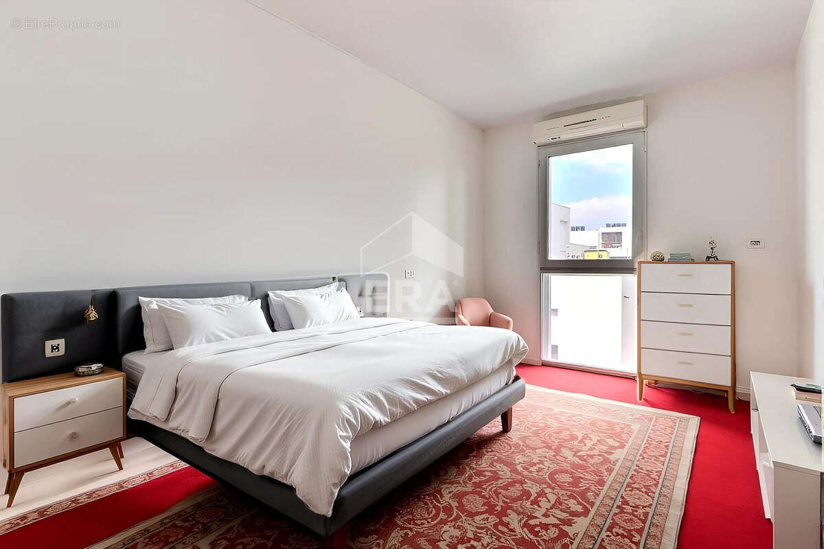 Appartement à STAINS