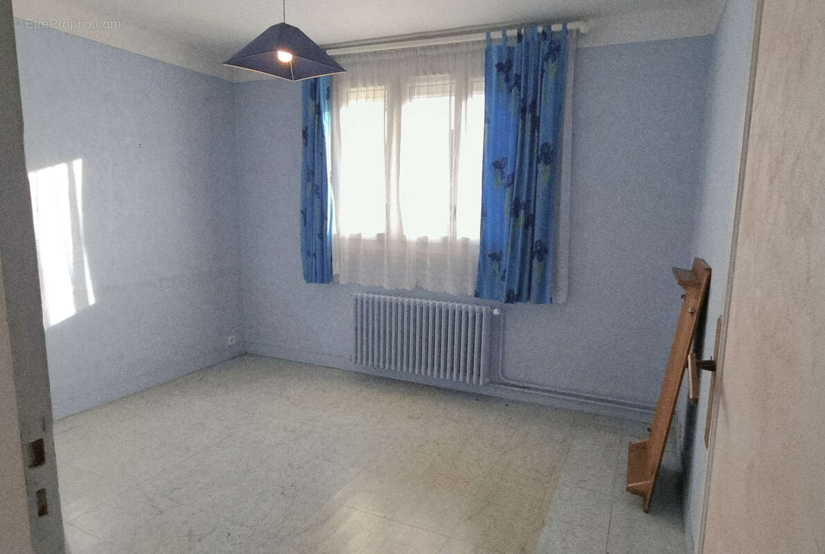 Maison à TREMBLAY-EN-FRANCE