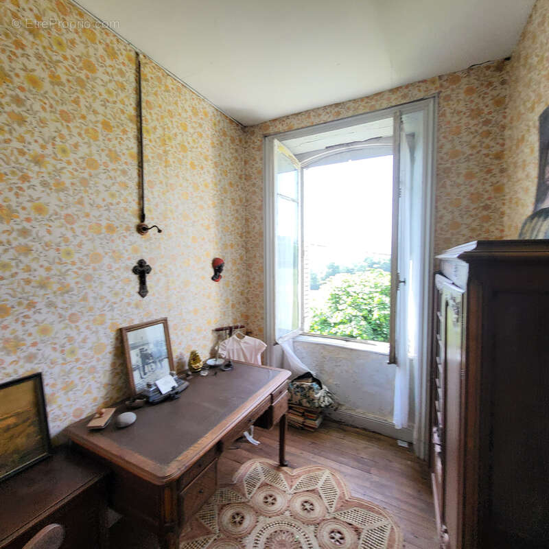 Maison à RIOM-ES-MONTAGNES