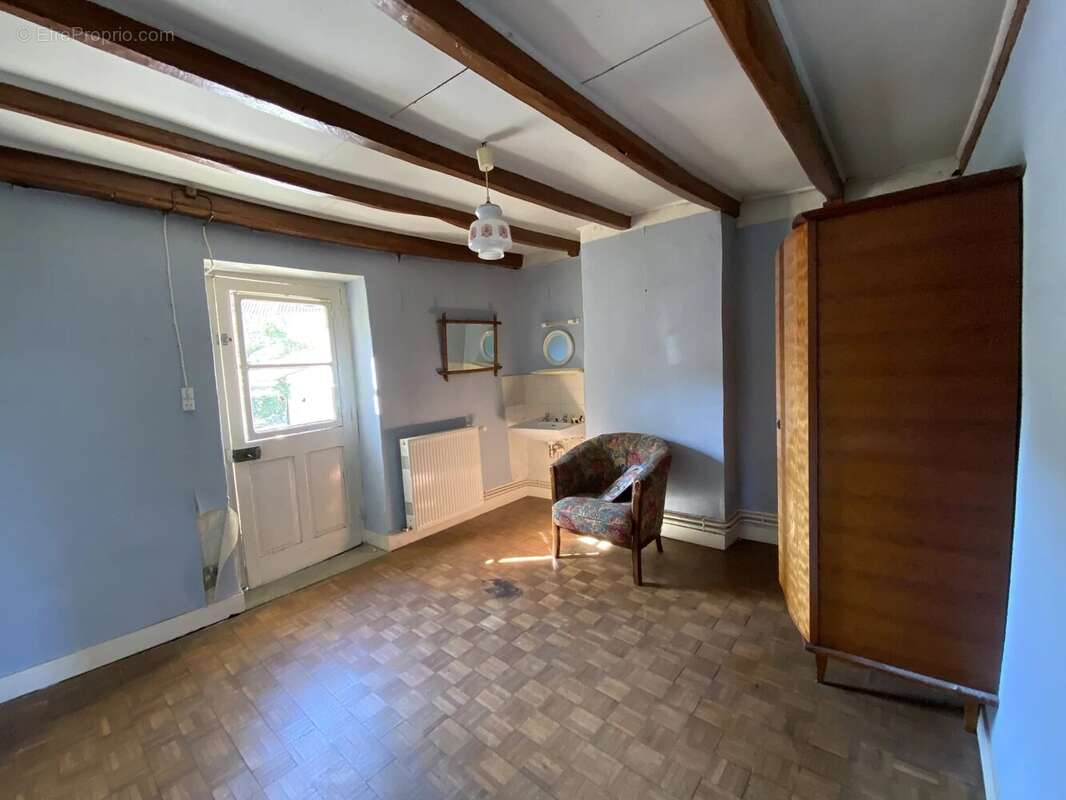 Maison avec jardin et garages au Dorat! - photo 7