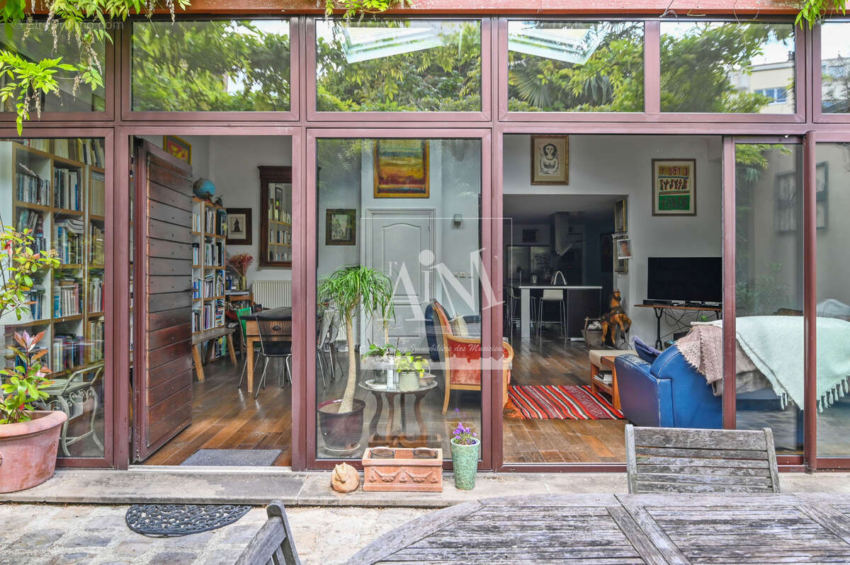 Maison à NANTERRE