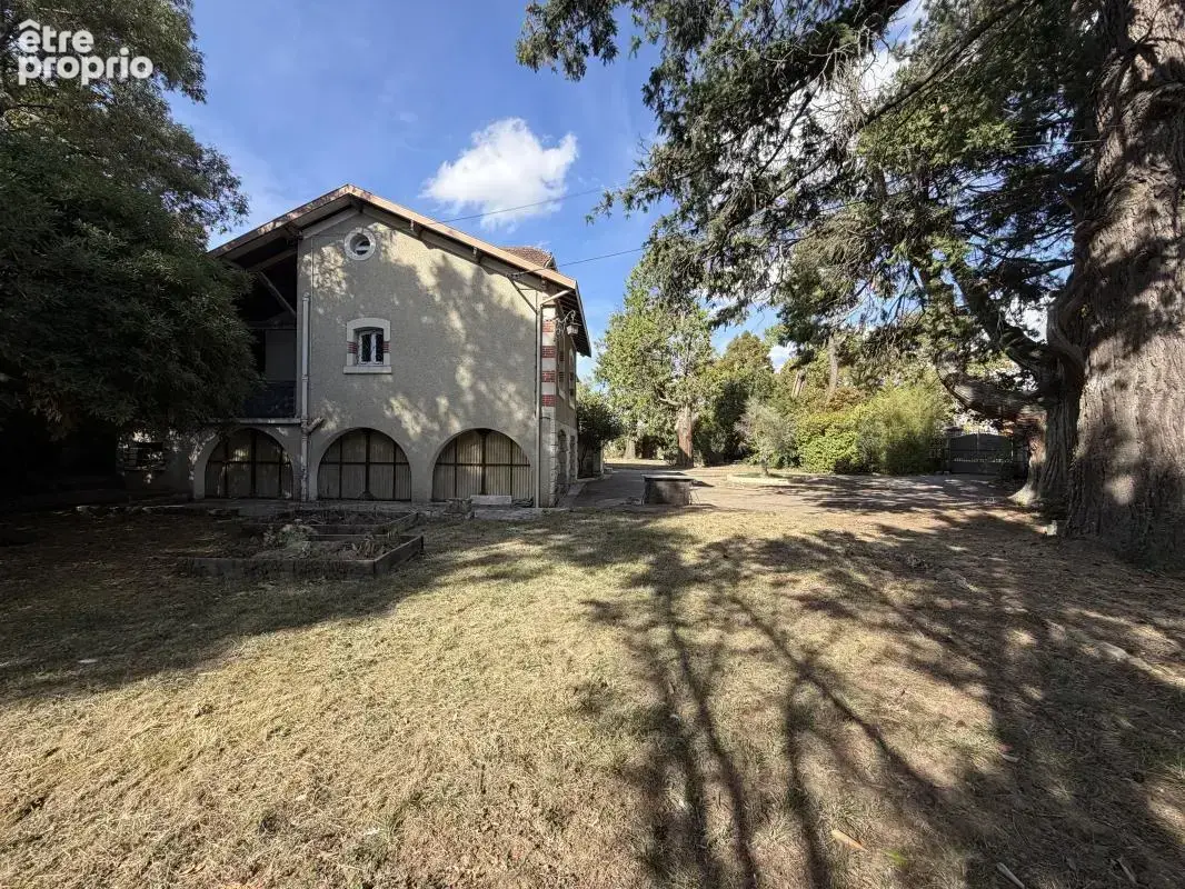Maison de ville pleine de charme avec extérieur clos - photo 3