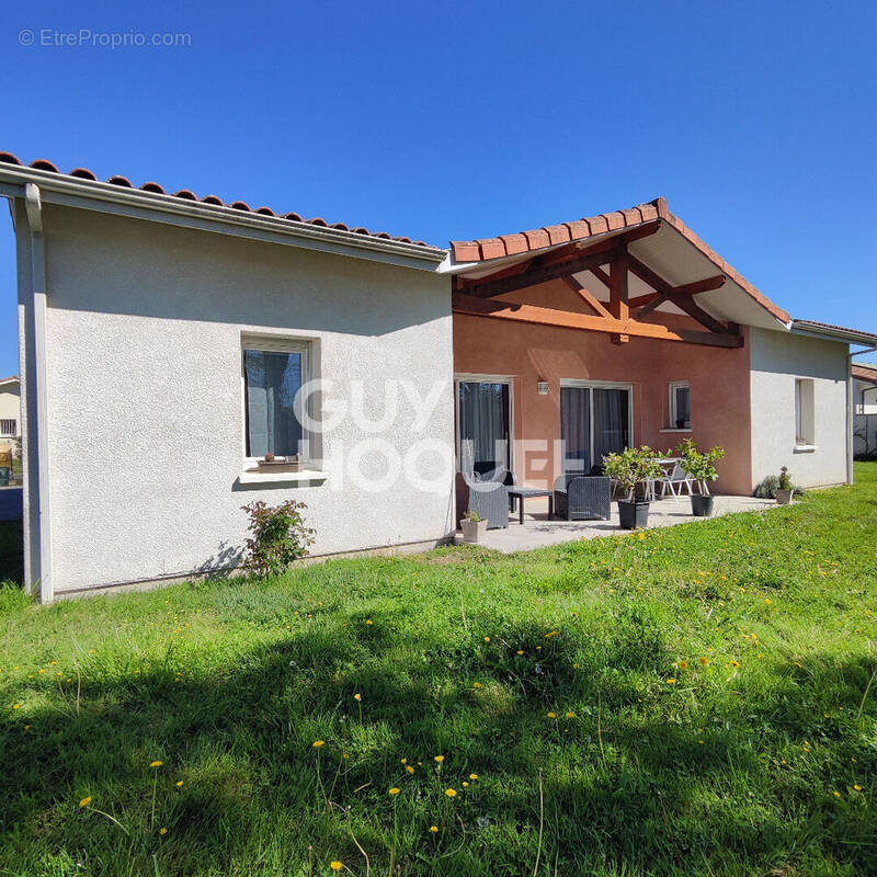 Maison à GRENADE-SUR-L'ADOUR