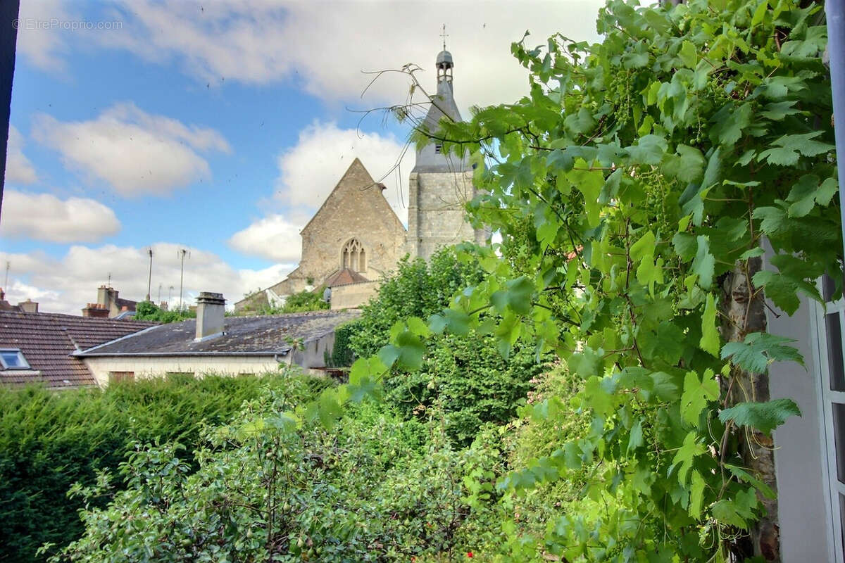 Maison à EPERNON