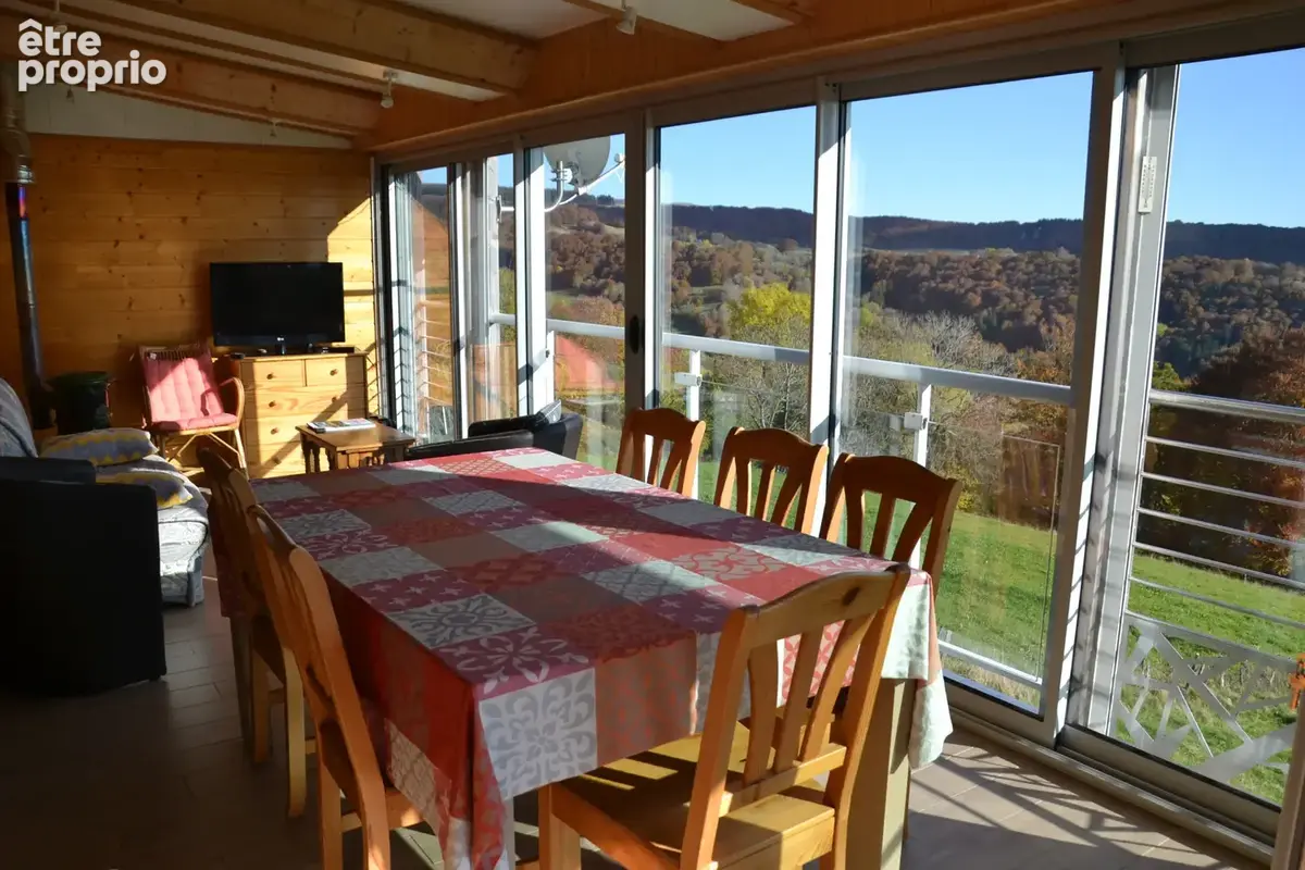 Beau chalet de 60 m2 proche station de ski et avec une splendide vue panoramique - photo 1