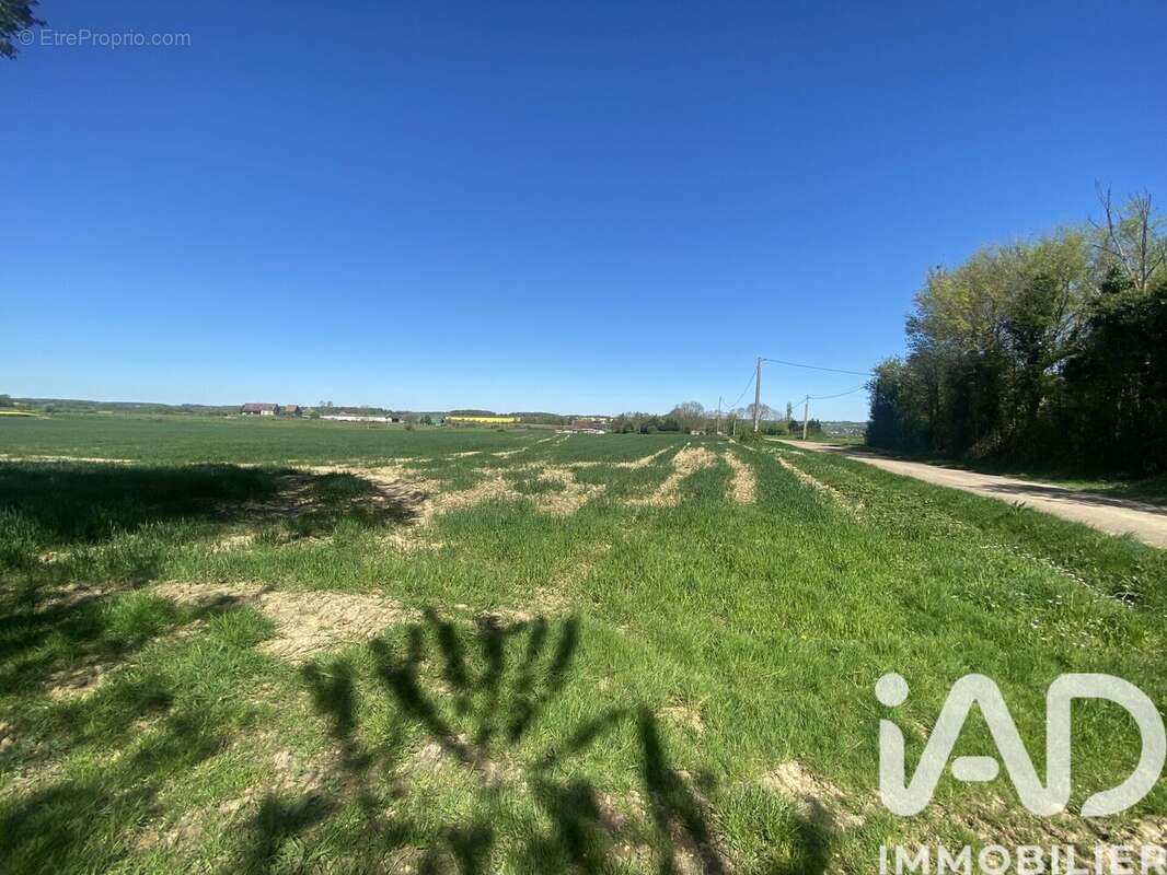 Photo 2 - Maison à CHARNY