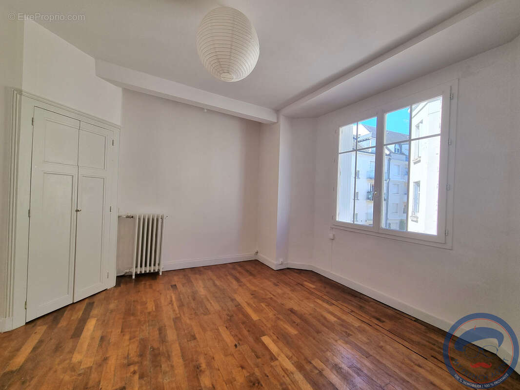 Appartement 4 pièces 3 chambres proche jardin des Prébendes - photo 3
