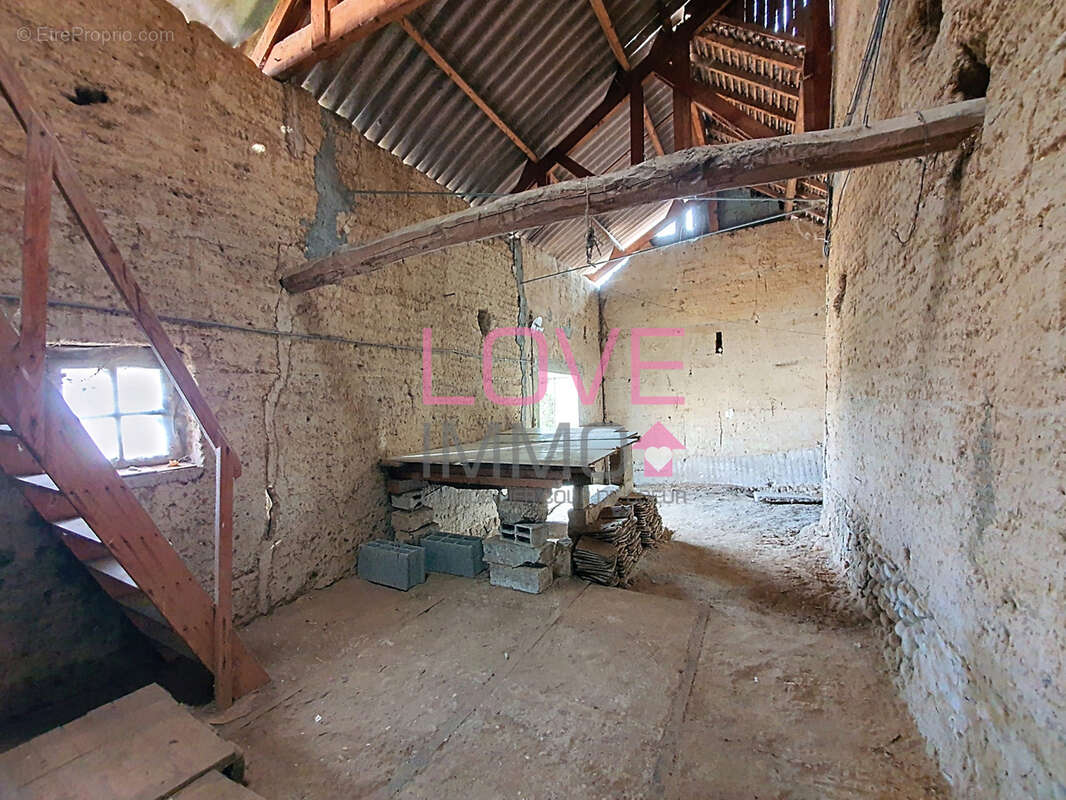 Maison à VEYRINS-THUELLIN