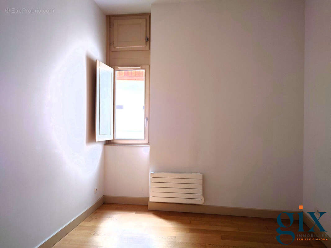 Appartement 84 m² à Grenoble  - photo 6