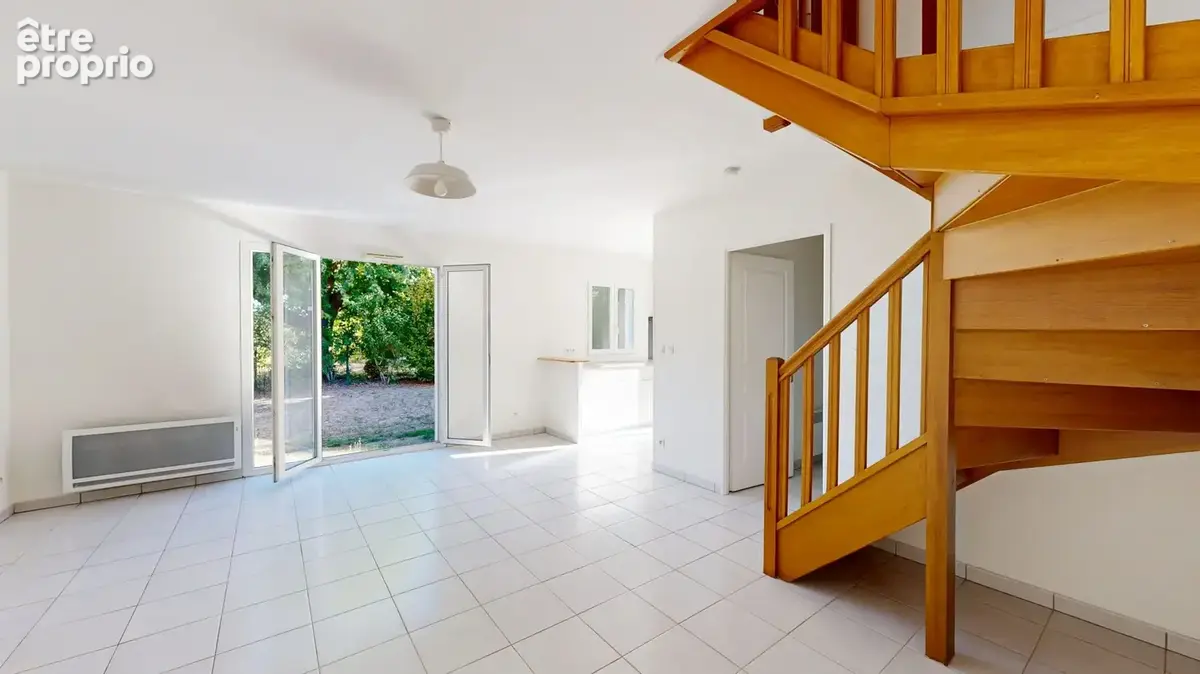 Maison 3 pièces 70 m² à vendre à Orleans (45100) - photo 2