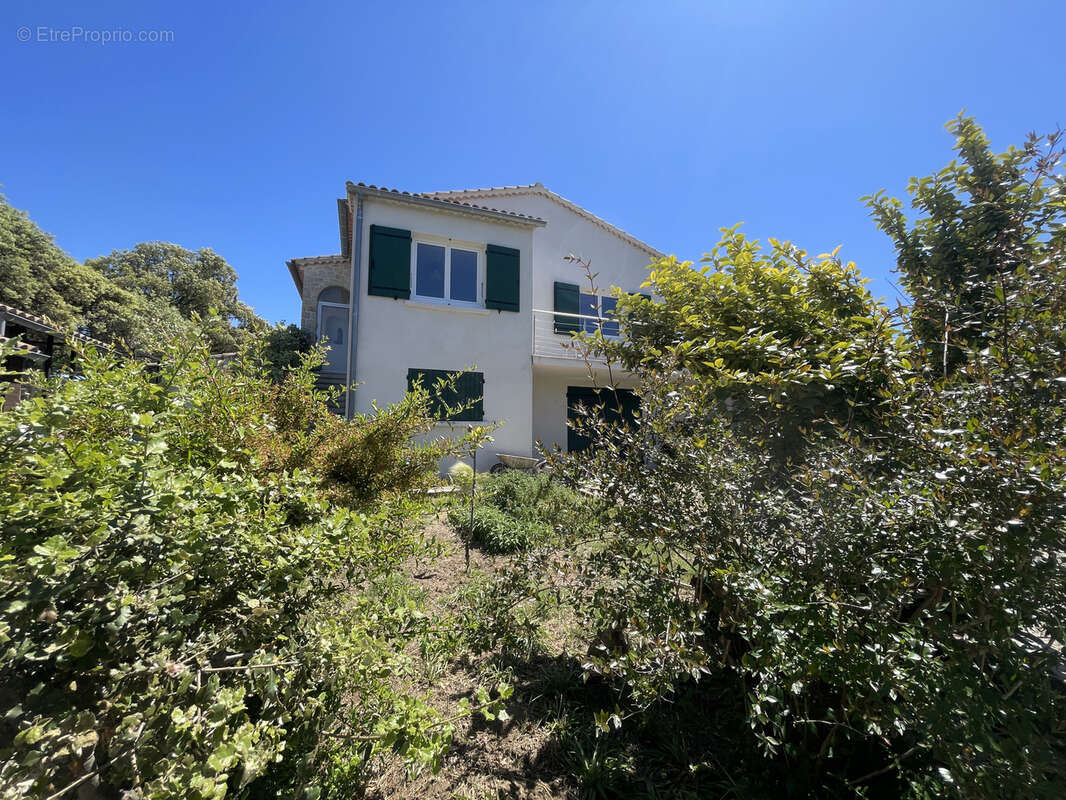 Maison à VAISON-LA-ROMAINE