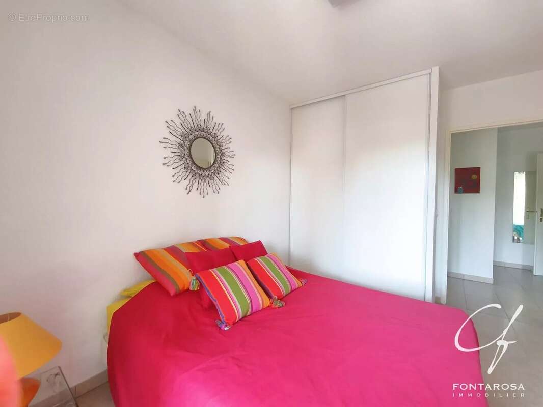 Appartement à FREJUS