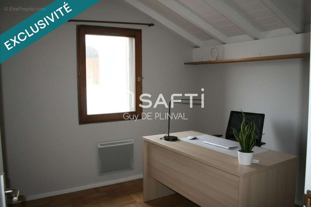 Photo 3 - Appartement à VIRY