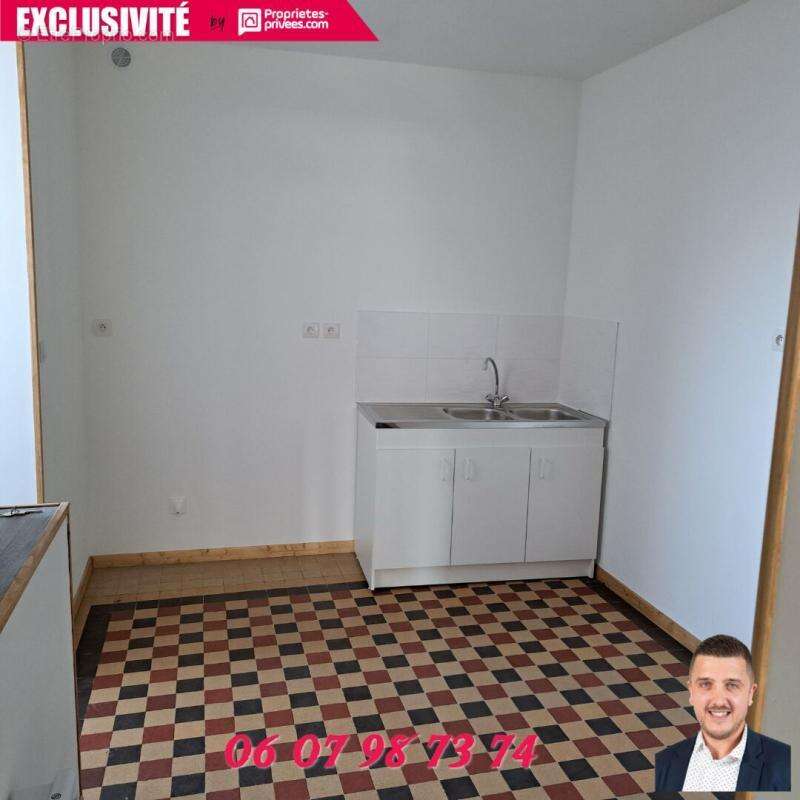 Maison à ETREAUPONT