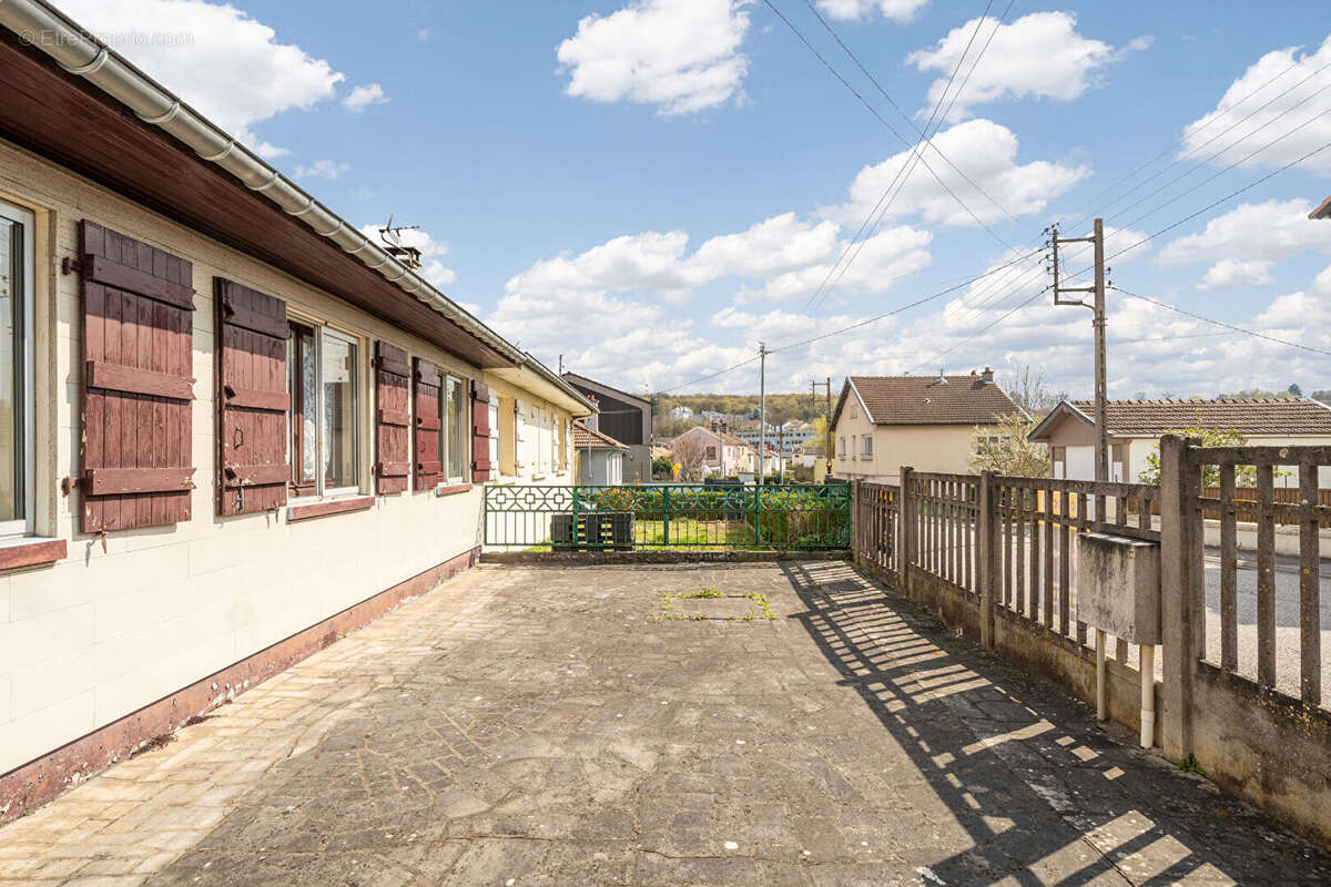 Maison à NEUVES-MAISONS