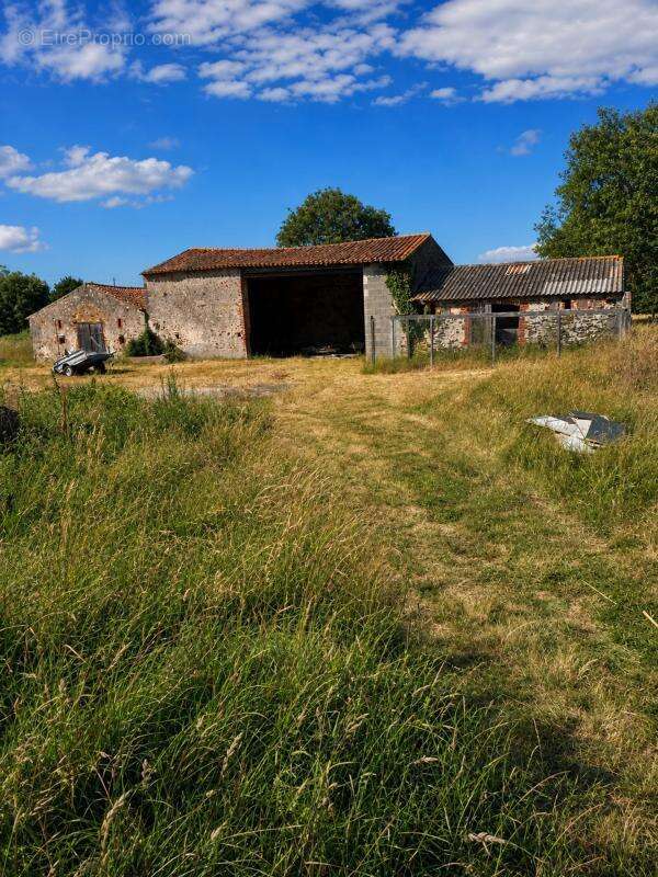 Maison de campagne à rénover – 80,5 m² + garage de 24m2 - photo 4