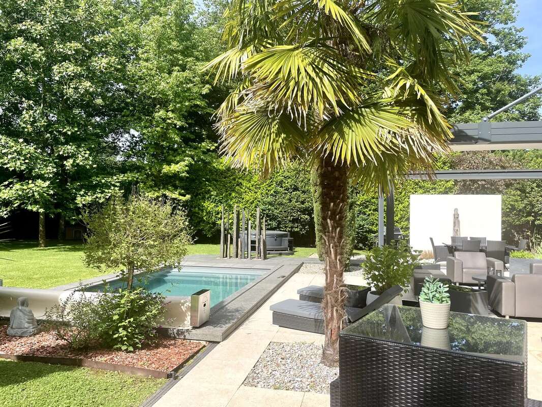Photo 3 - Maison à LA CELLE-SAINT-CLOUD