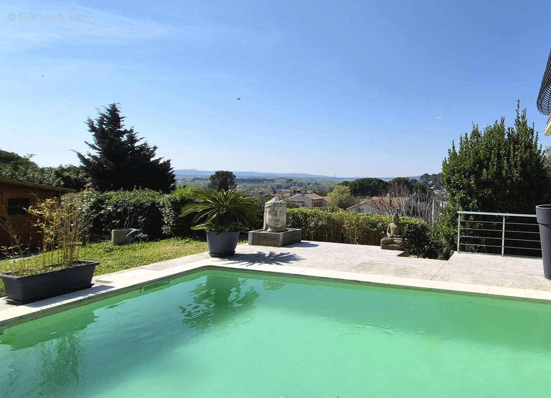 Maison à LES ANGLES