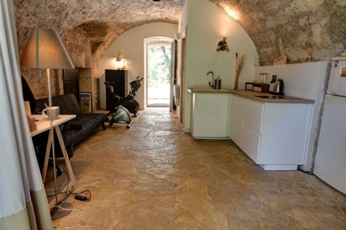 Maison à PUY-L&#039;EVEQUE