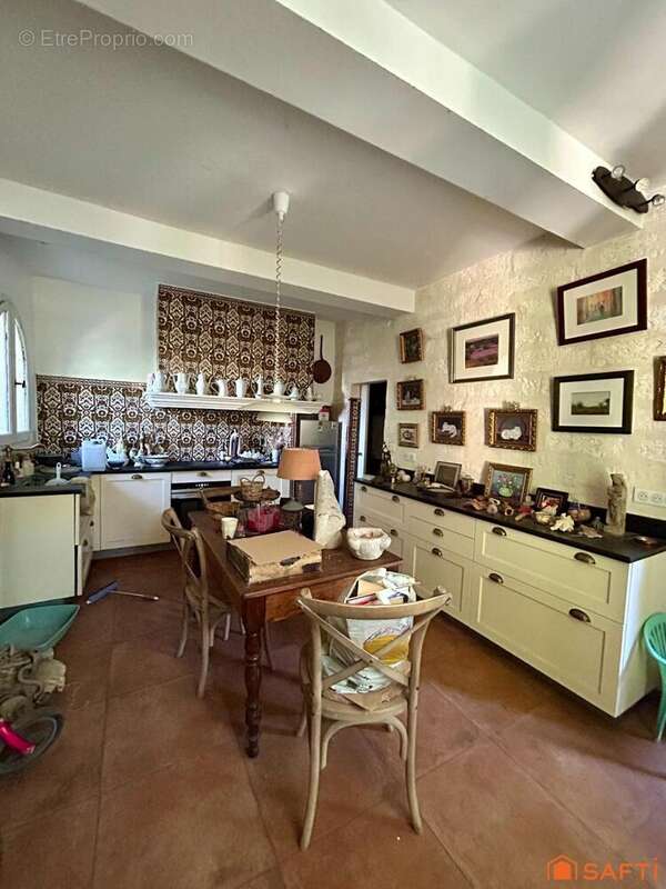 Maison 186 m² à Castelnau-Le-Lez  - photo 8