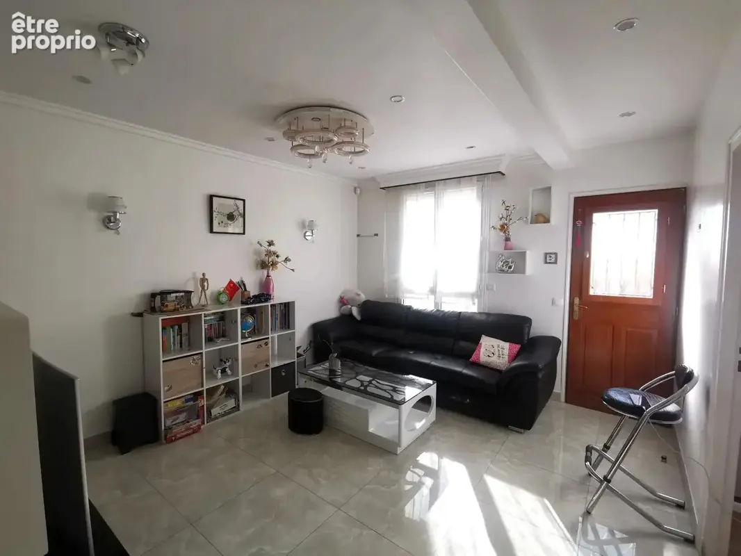 94400 vitry sur seine maison 7 pieces 147.03 m² sur un terrain de 239 m² et un jardin de 150 m² - photo 8