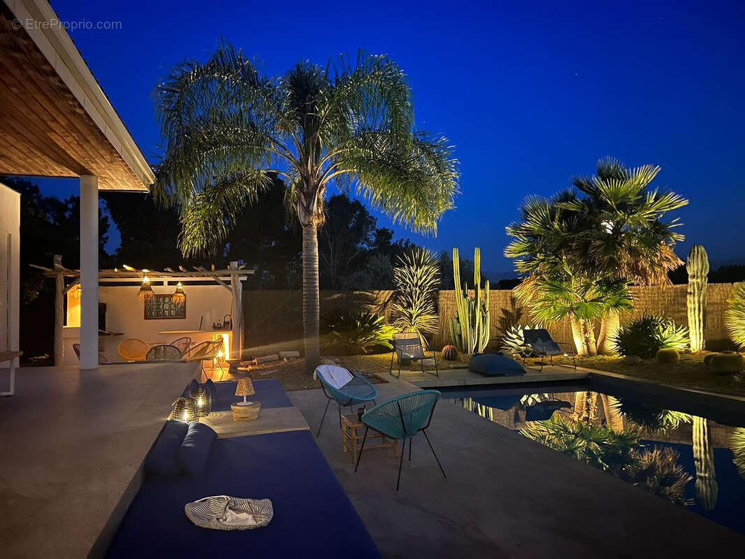 Maison à SAINT-CYPRIEN