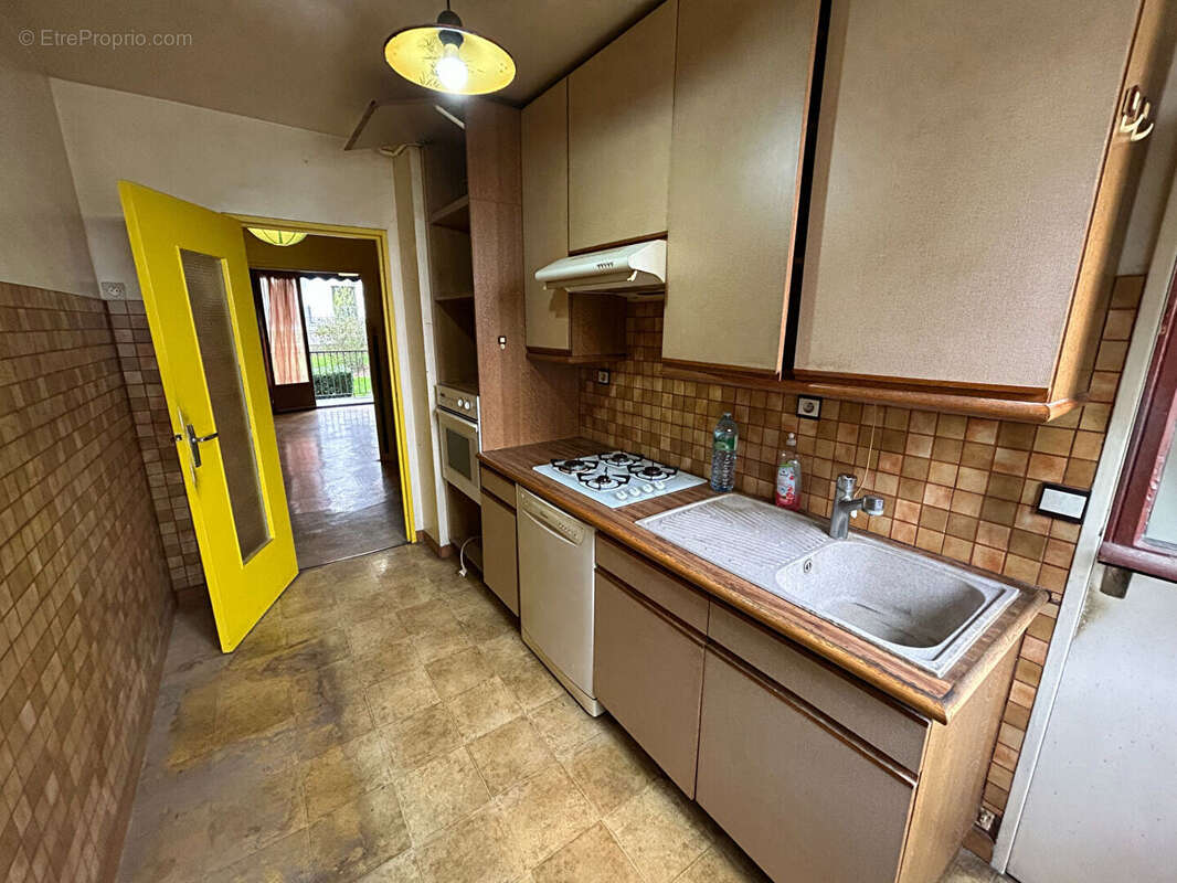 Appartement à L'HAY-LES-ROSES