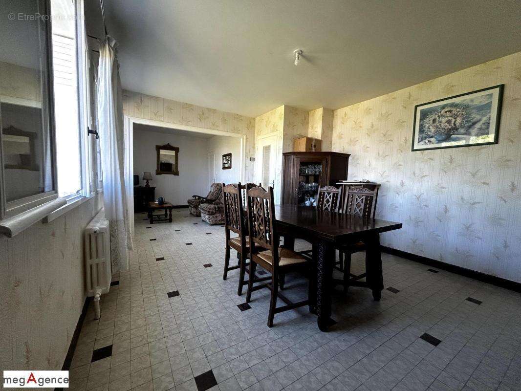 Maison à SELLES-SUR-CHER