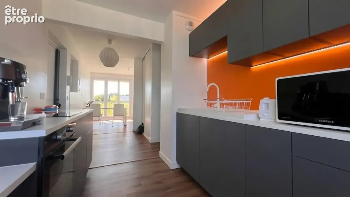 QUIMPER (29) — À VENDRE - Appartement T3 de 60,57 m² AU 6ᵉ et dernier — Balcon - Cave - photo 6