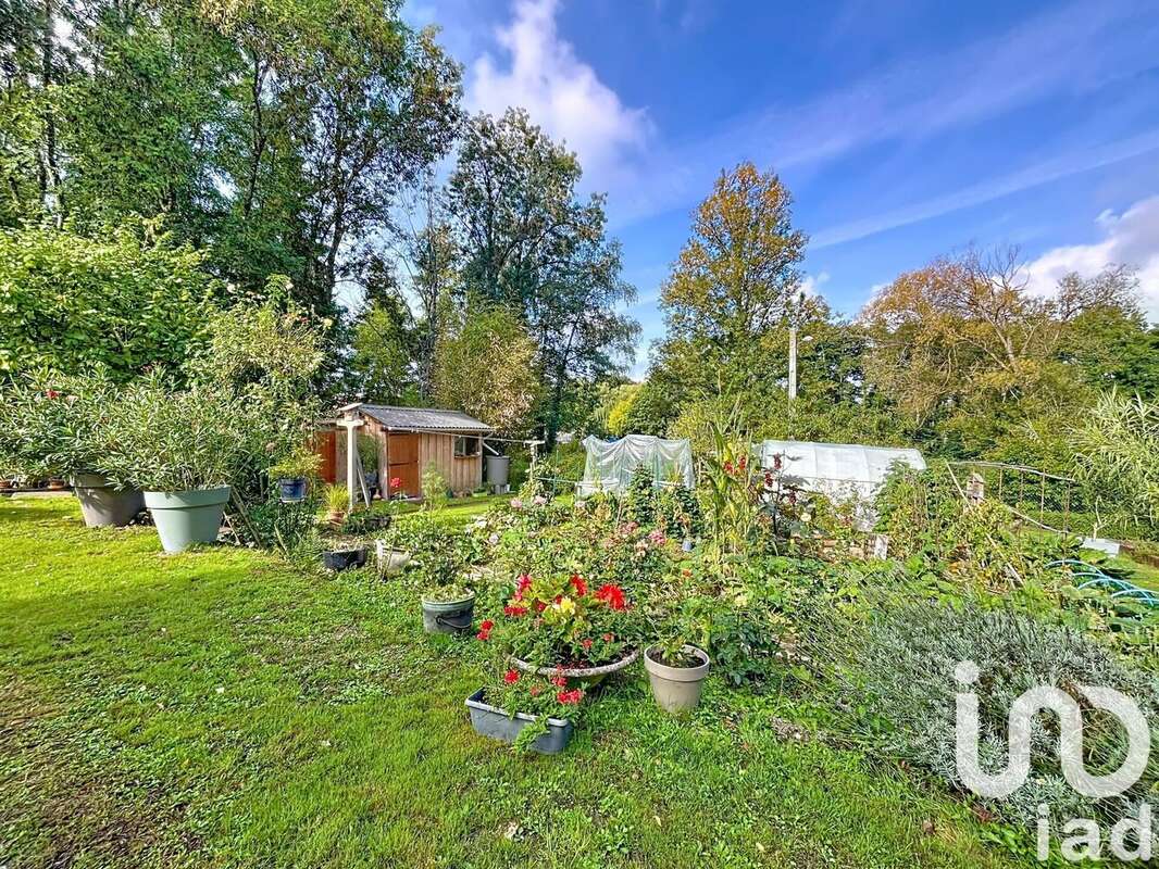 Photo 6 - Maison à VALLIERES-LES-GRANDES