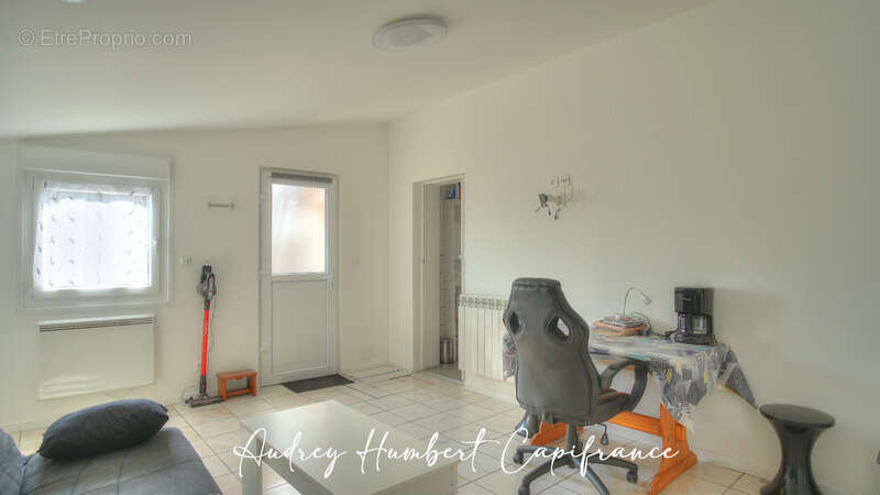 Maison à VIGNEULLES-LES-HATTONCHATEL